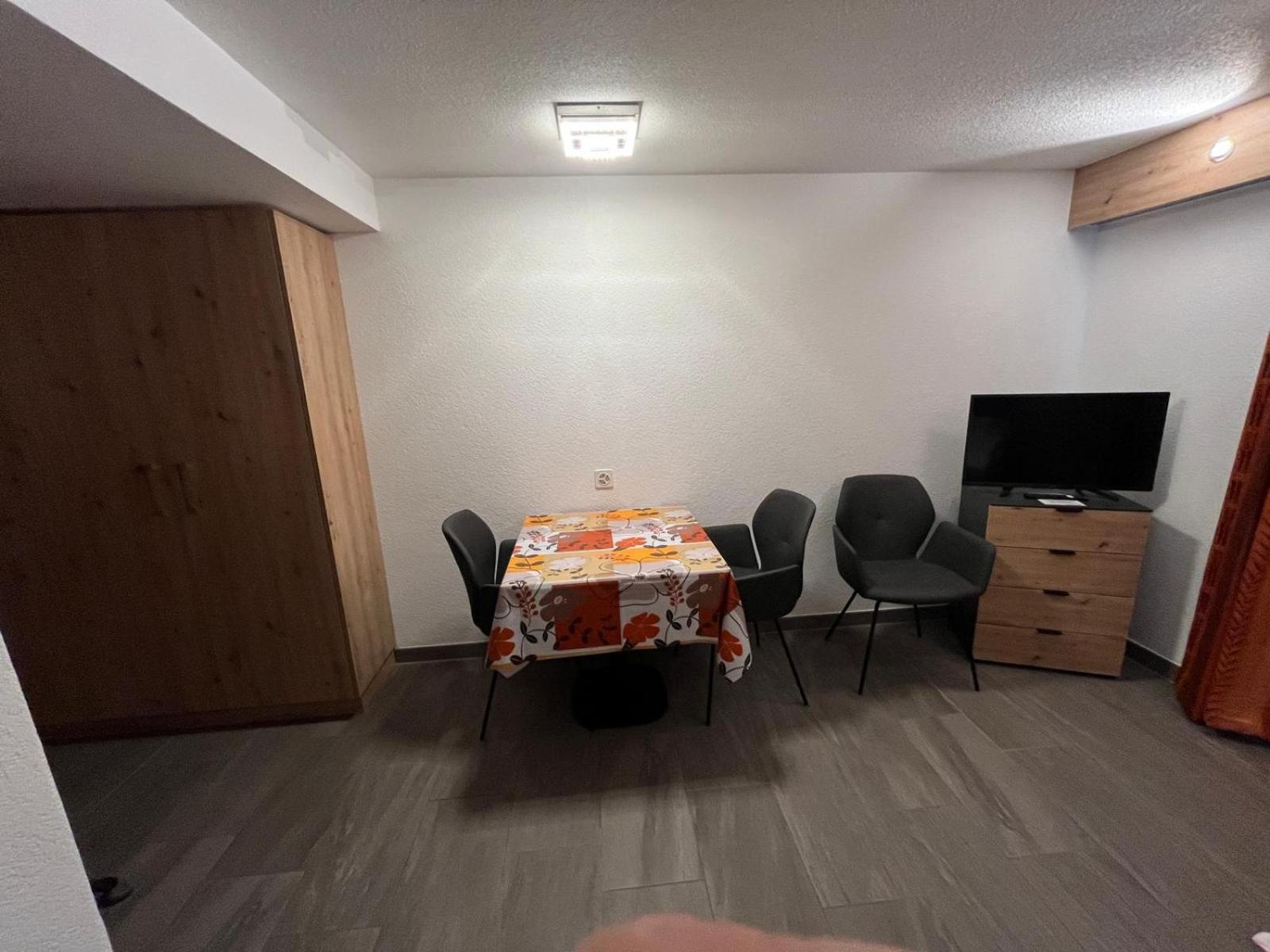 Haus Erle Apartment Саас-Грунд Екстериор снимка